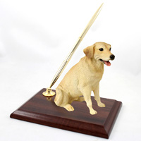 Labrador Retriever Yellow Pen Set
